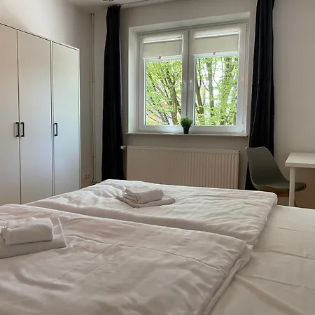 Strandnahes 3zi 6p Bei Hamburg *